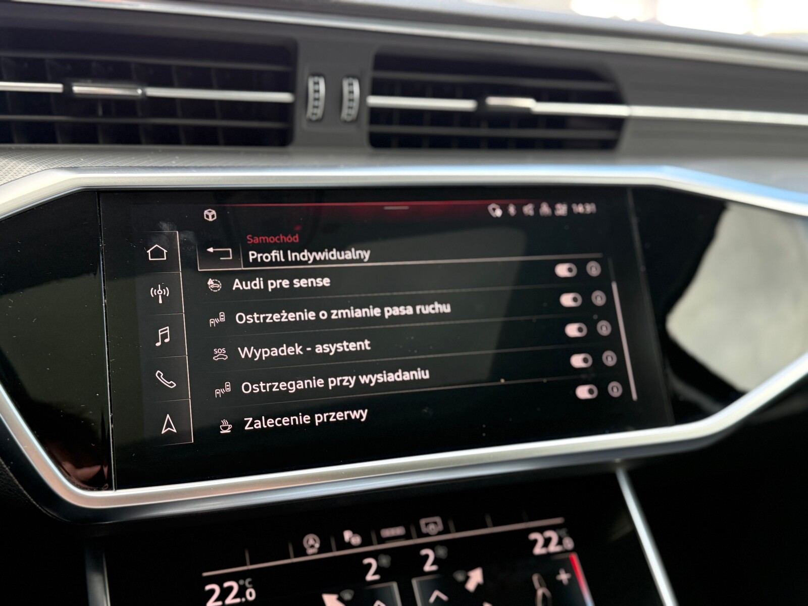 Audi A6 Avant - zdjęcie 37