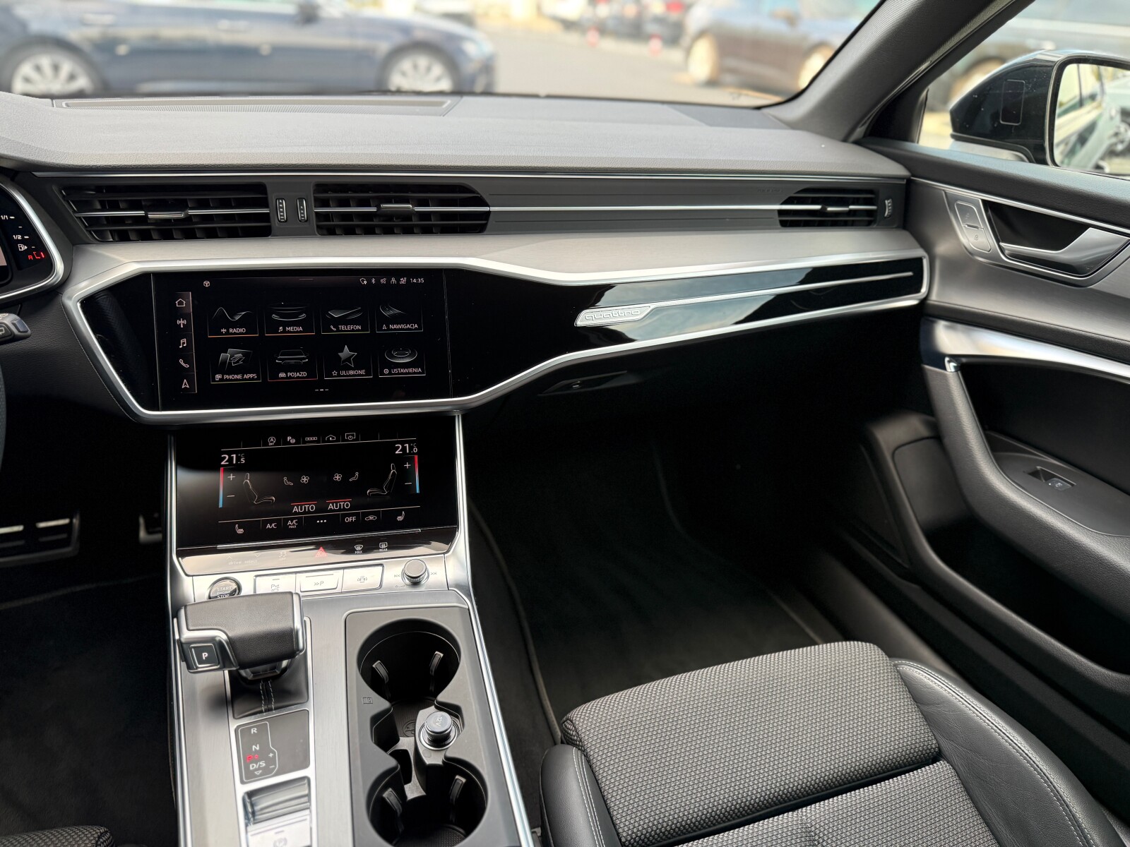 Audi A6 Avant - zdjęcie 17