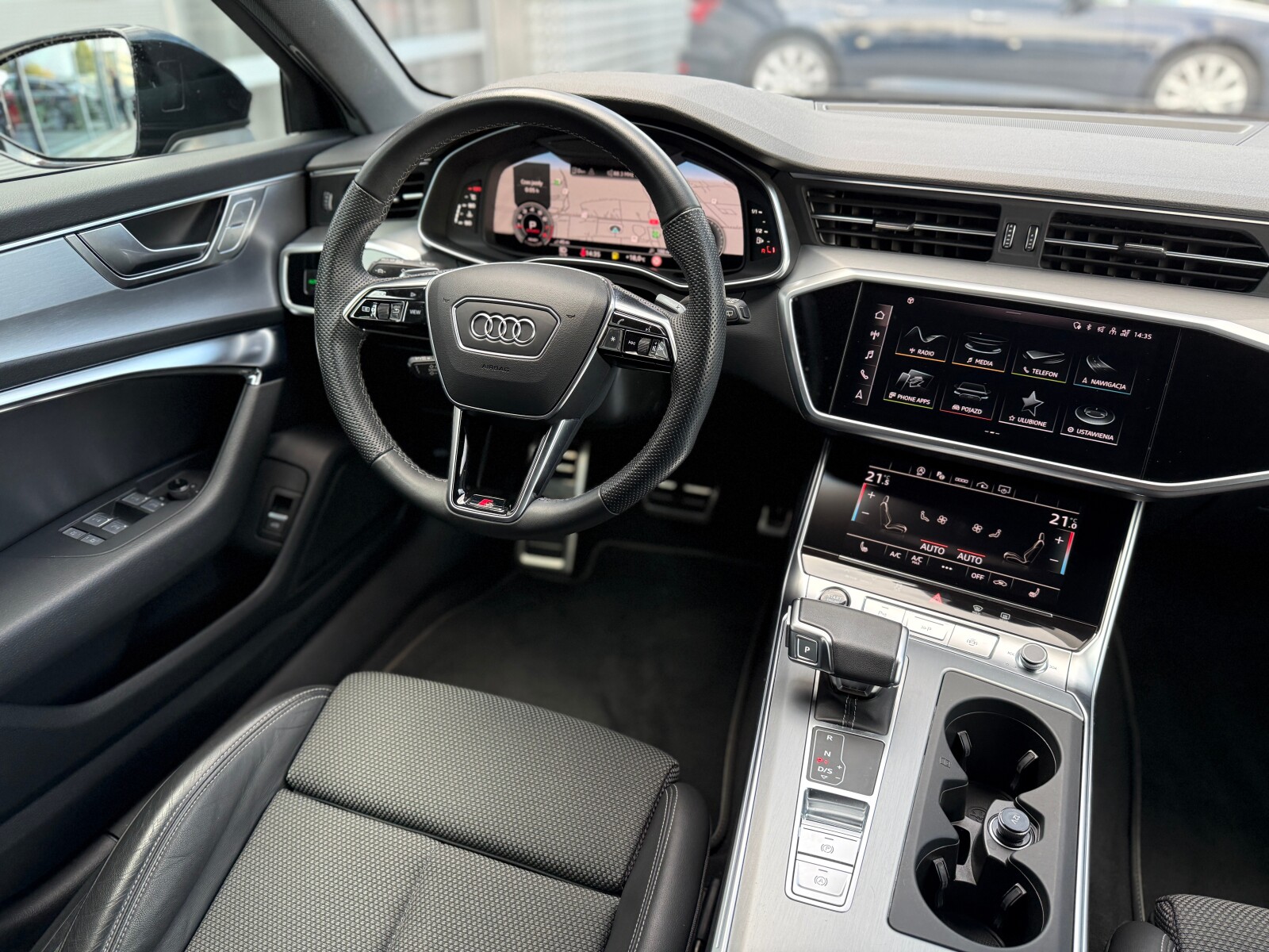 Audi A6 Avant - zdjęcie 16