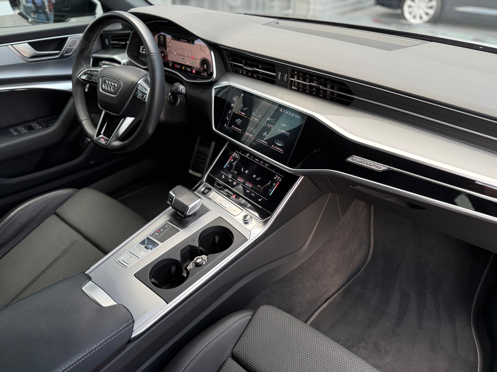 Audi A6 Avant - zdjęcie 24