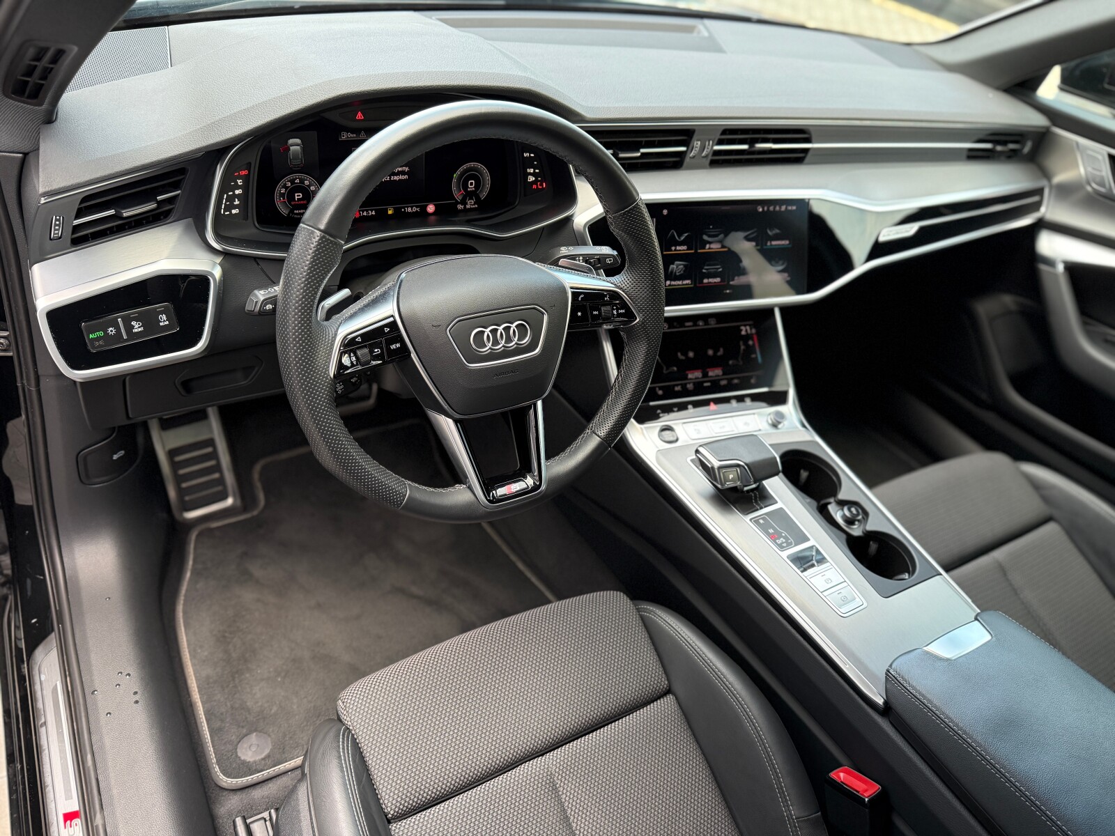 Audi A6 Avant - zdjęcie 20