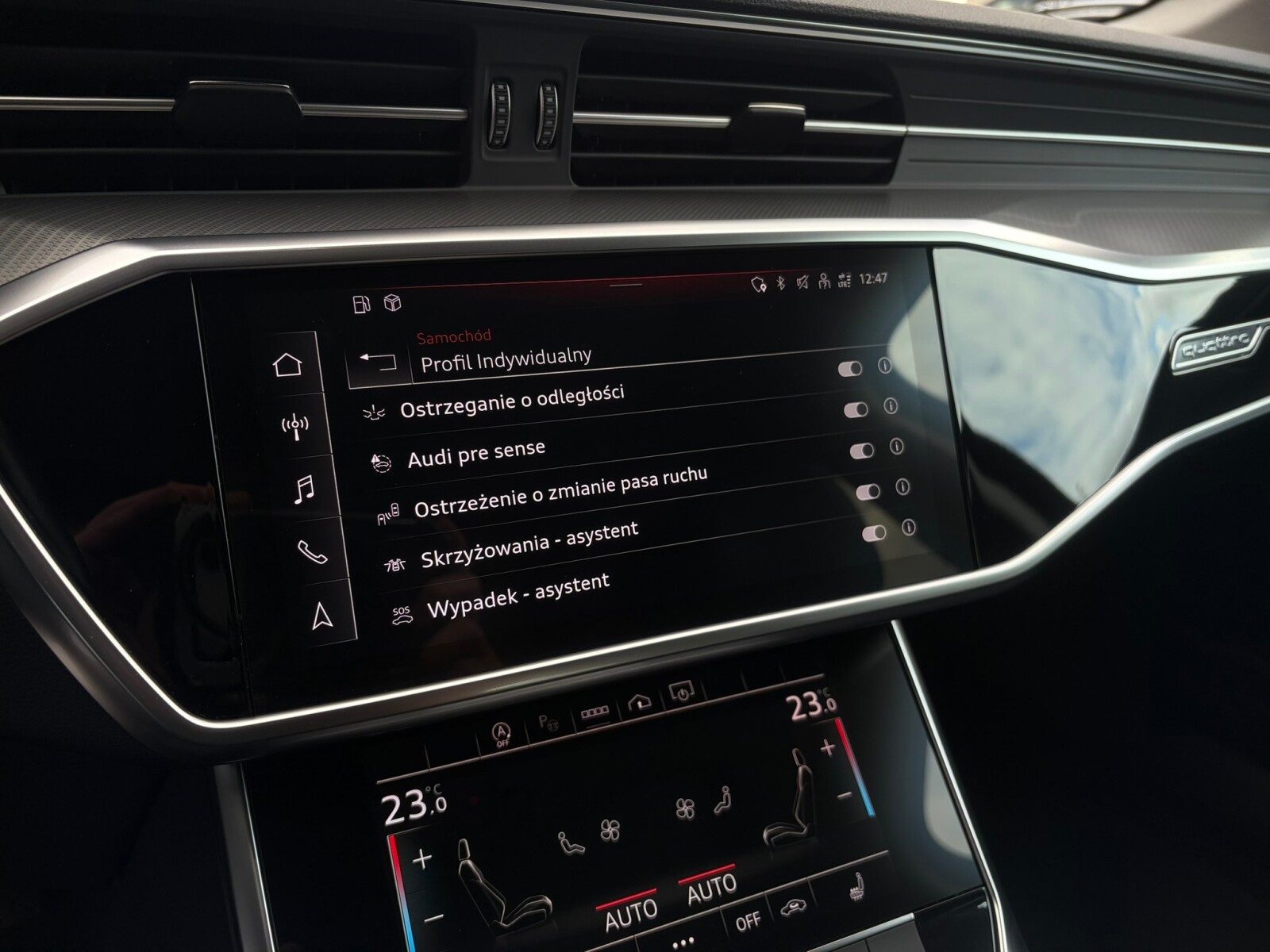 Audi A6 Avant - zdjęcie 35