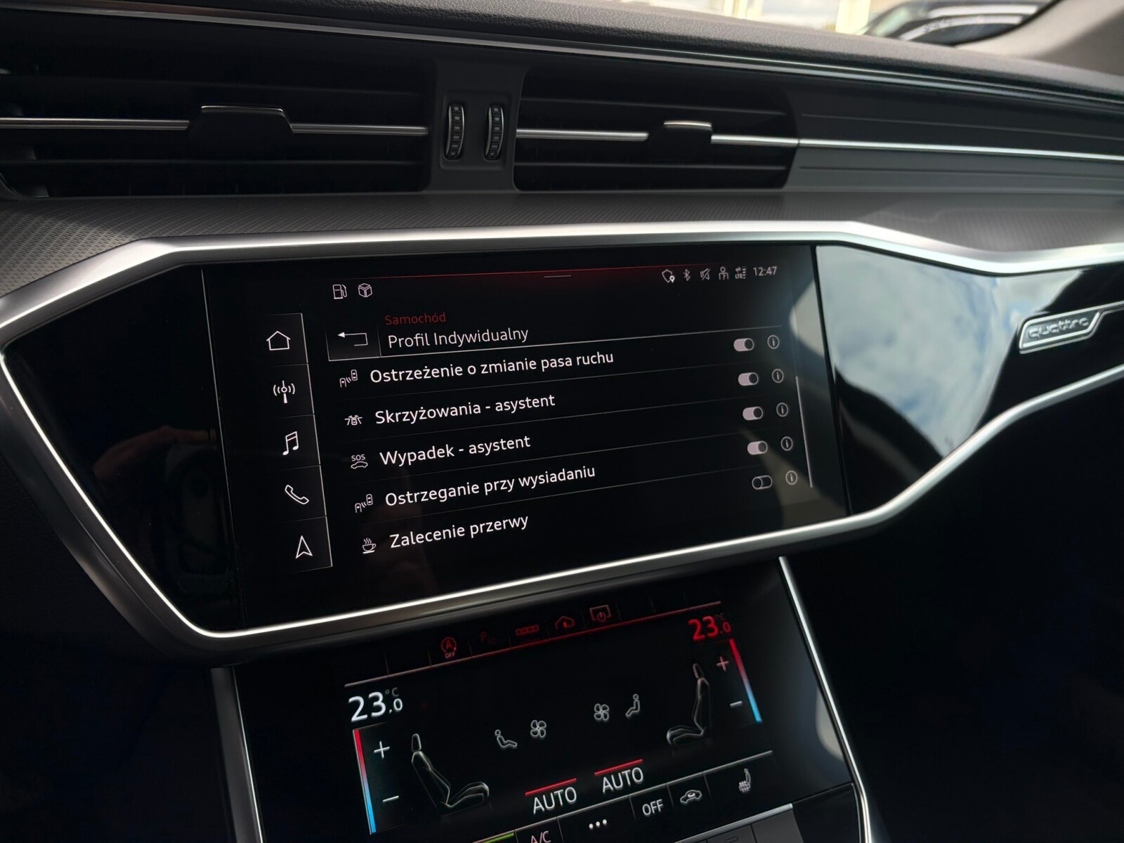 Audi A6 Avant - zdjęcie 36