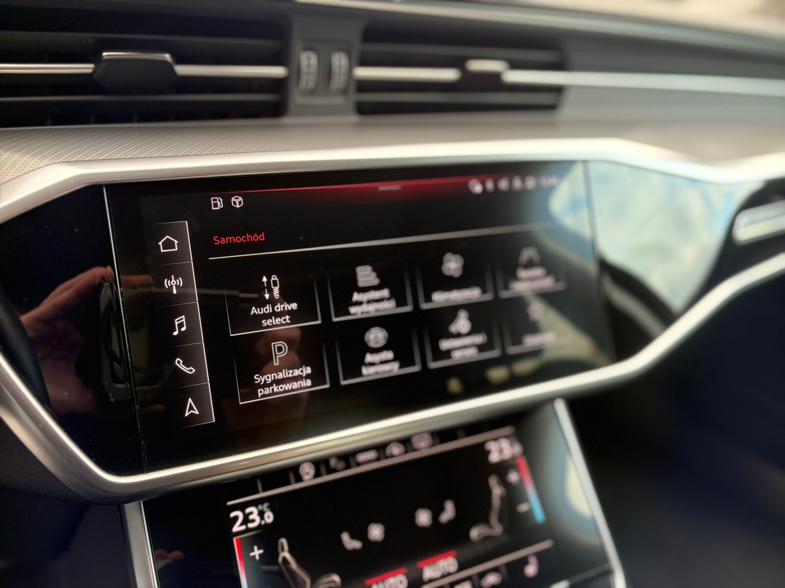 Audi A6 Avant - zdjęcie 31