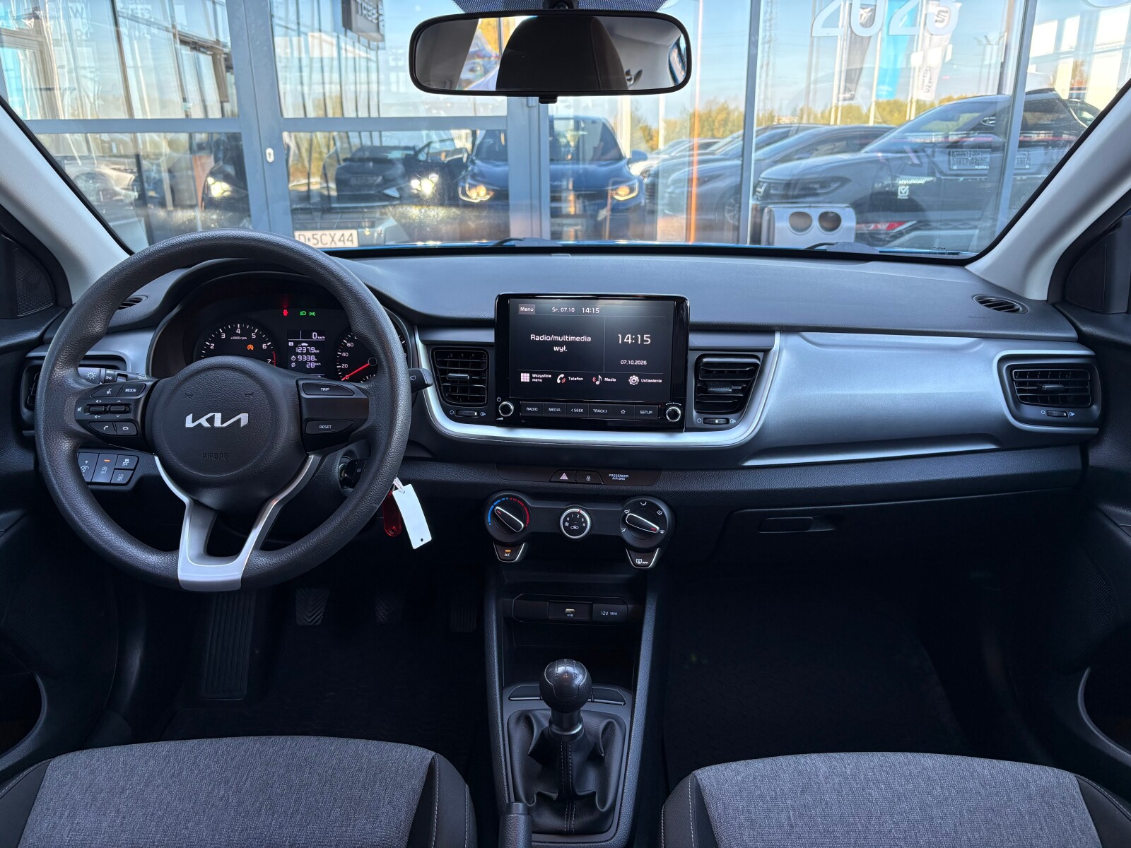 Kia Stonic - zdjęcie 9