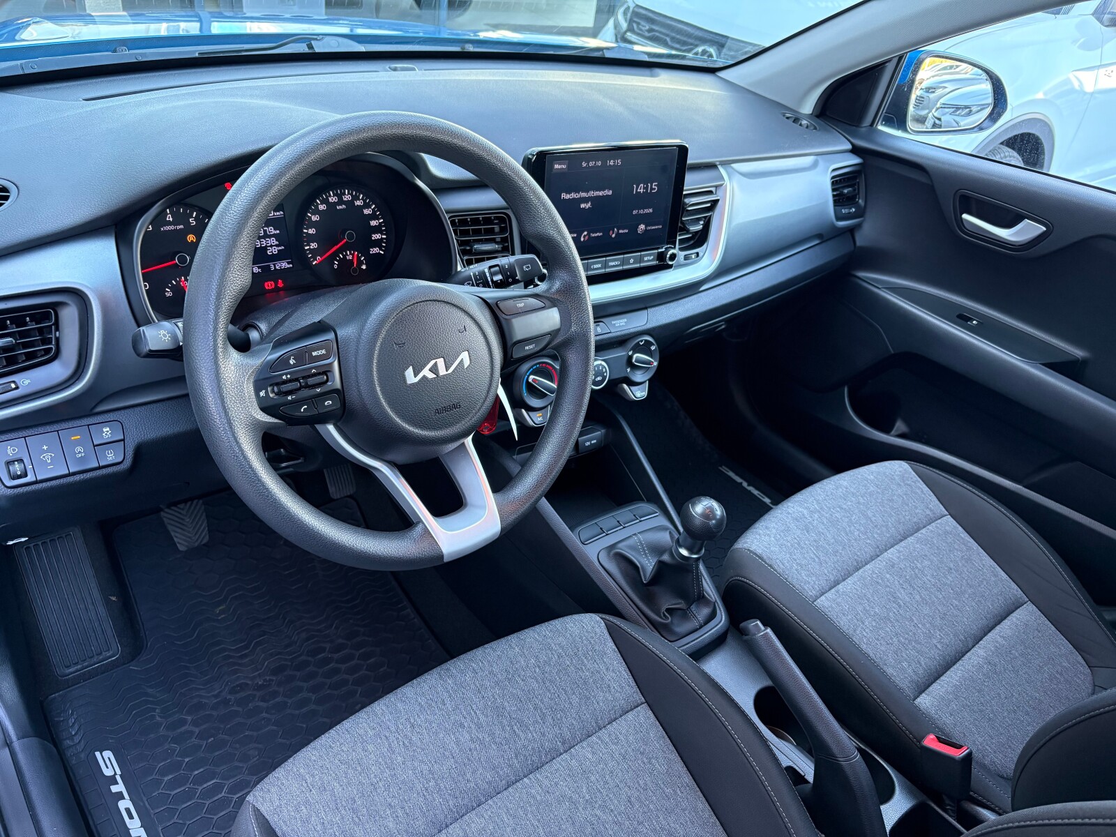 Kia Stonic - zdjęcie 11