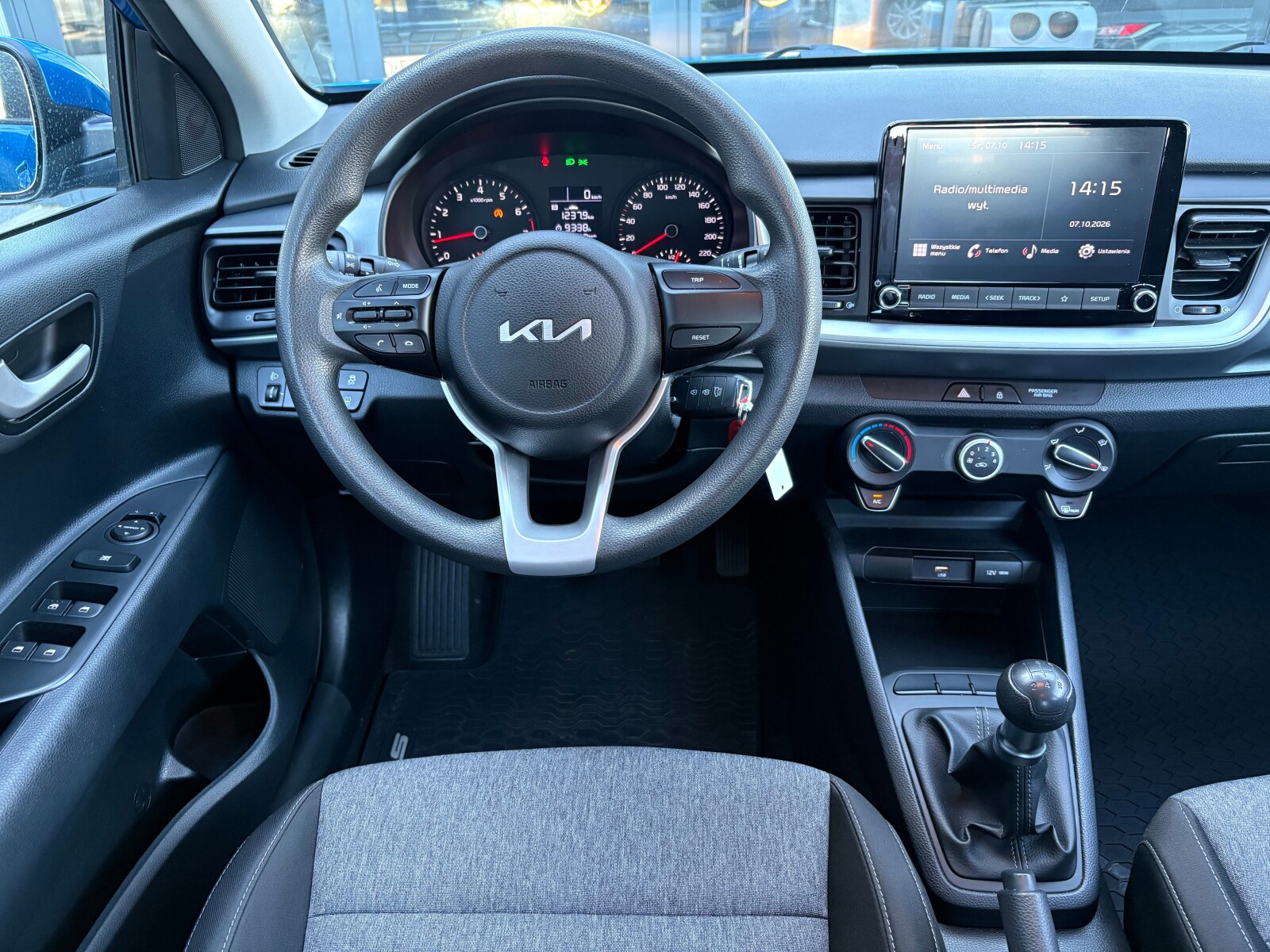Kia Stonic - zdjęcie 10
