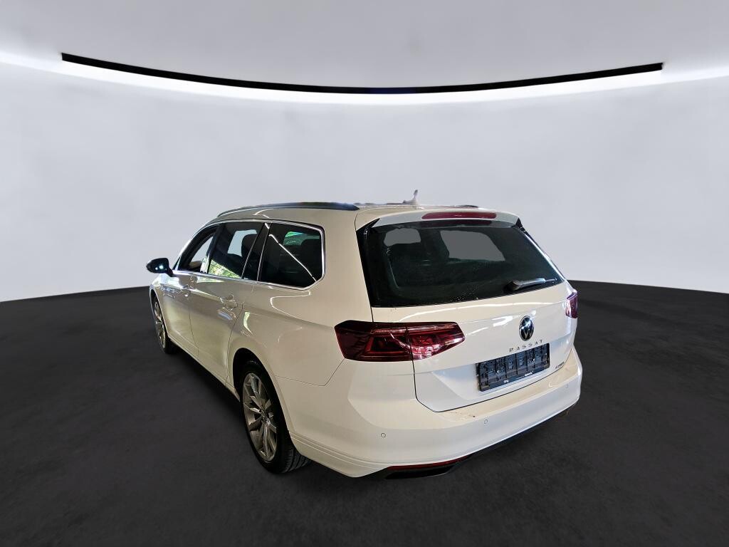 Volkswagen Passat - zdjęcie 3