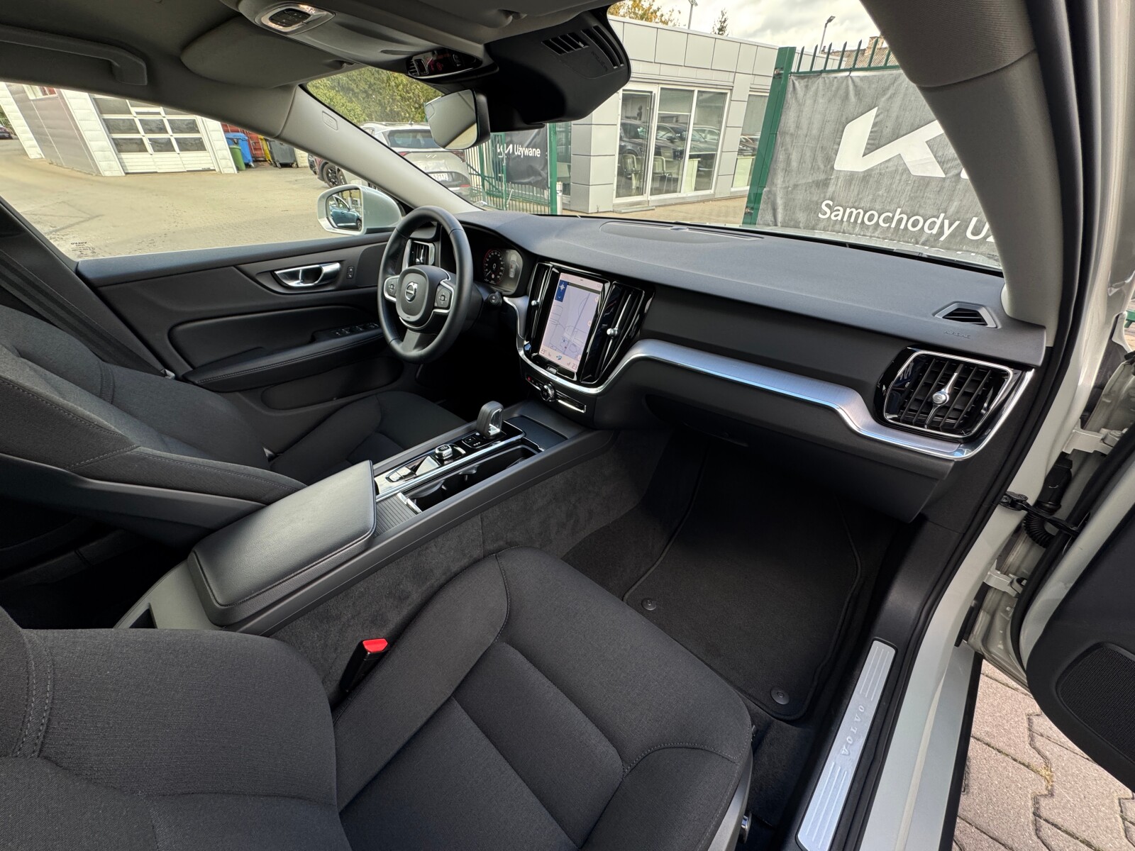 Volvo V60 - zdjęcie 17