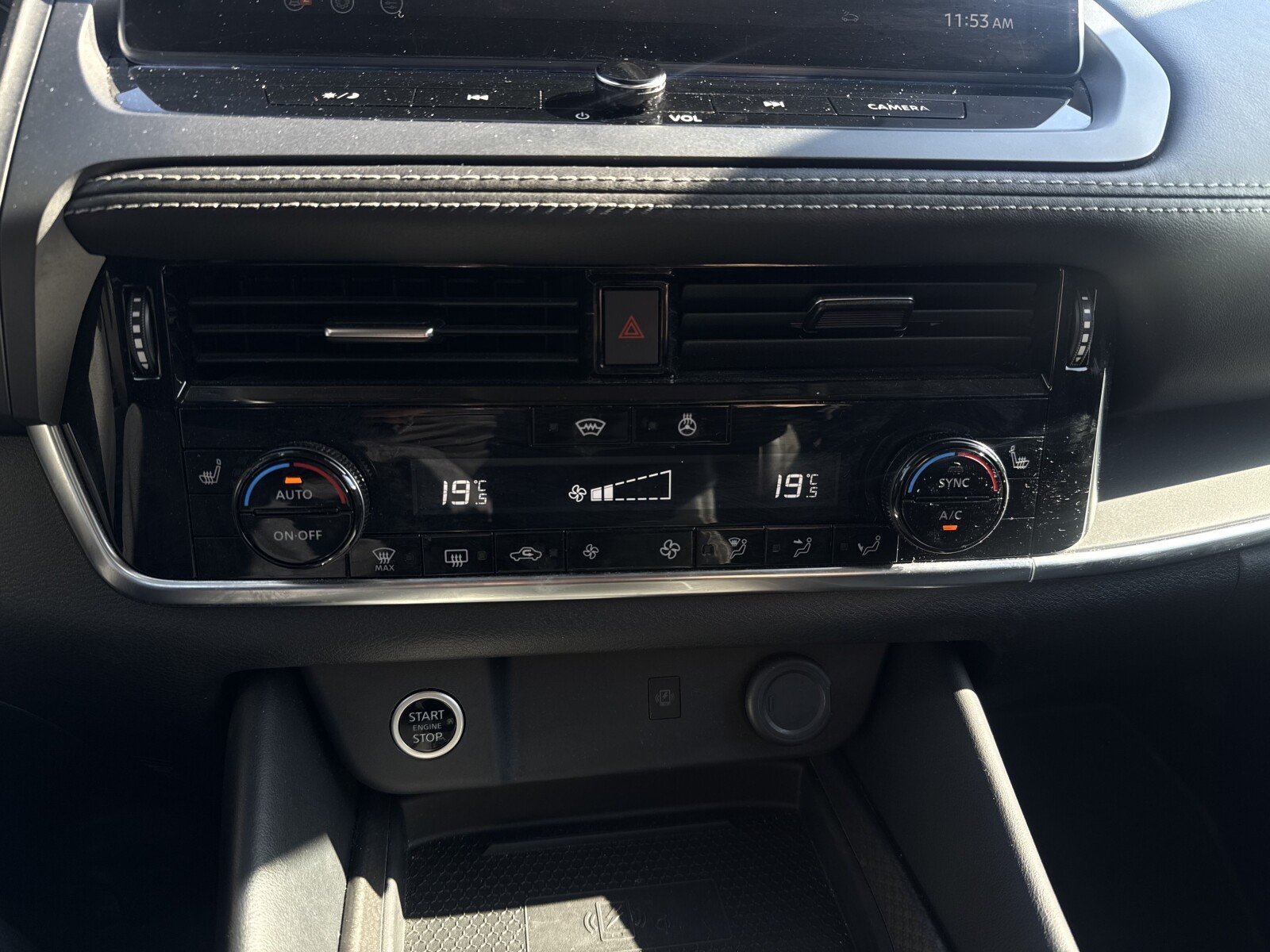 Nissan Qashqai - zdjęcie 25