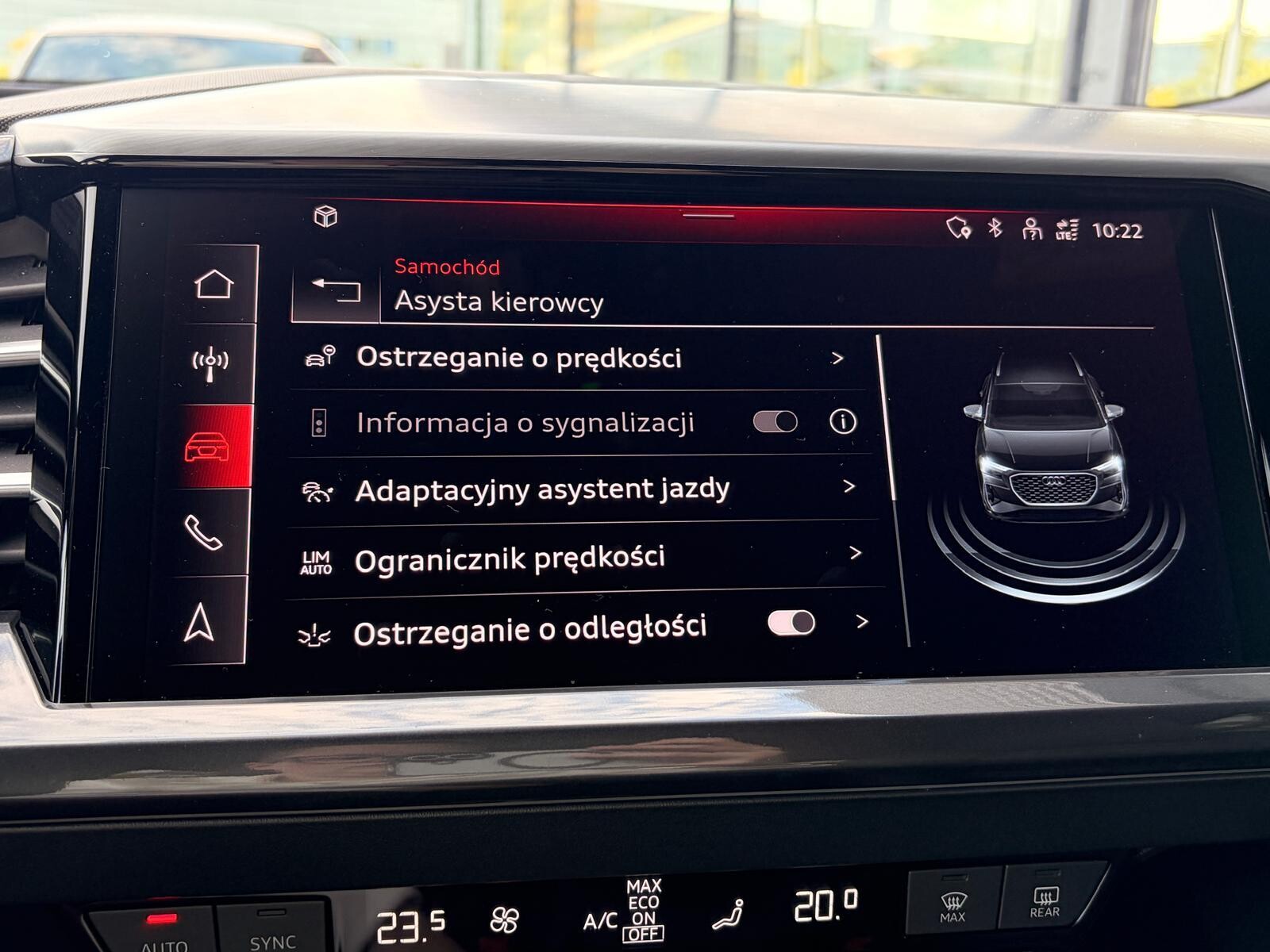 Audi Q4 e-tron - zdjęcie 36