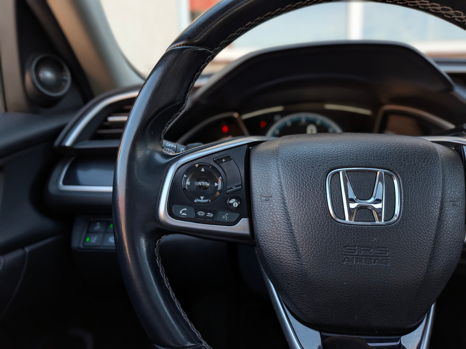 Honda Civic - zdjęcie 20