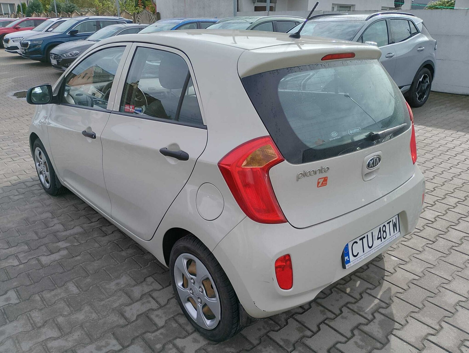 Kia Picanto - zdjęcie 2