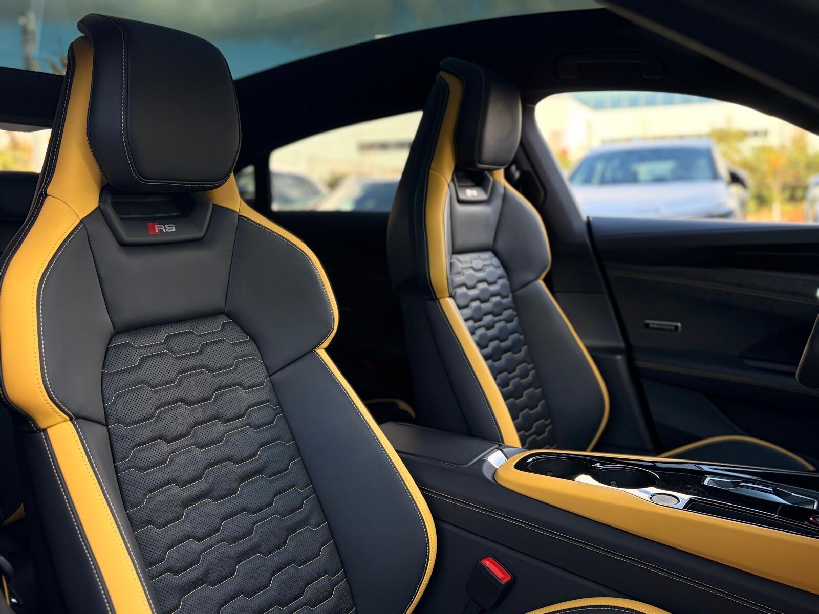 Audi RS e-tron GT - zdjęcie 25