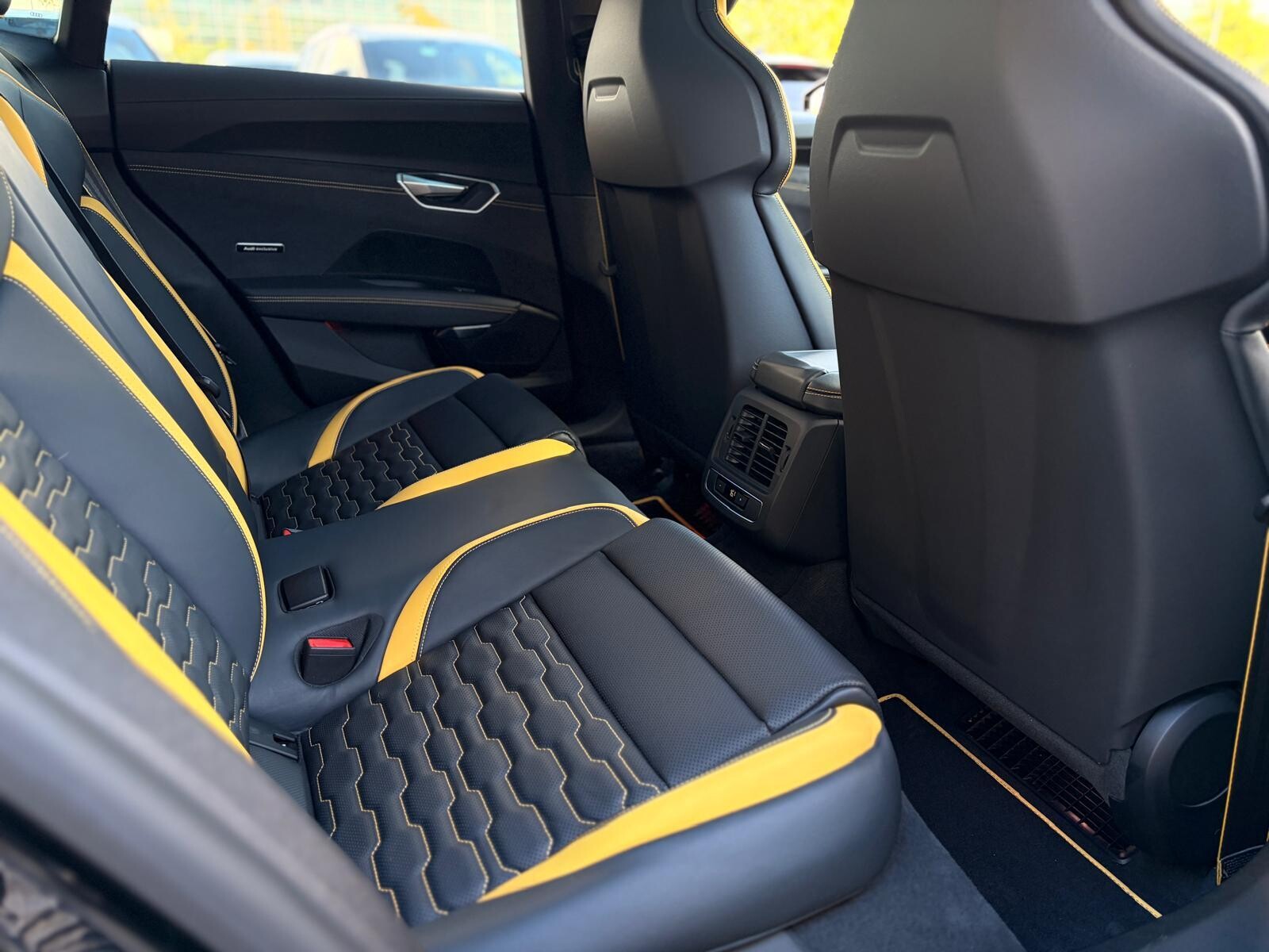 Audi RS e-tron GT - zdjęcie 22