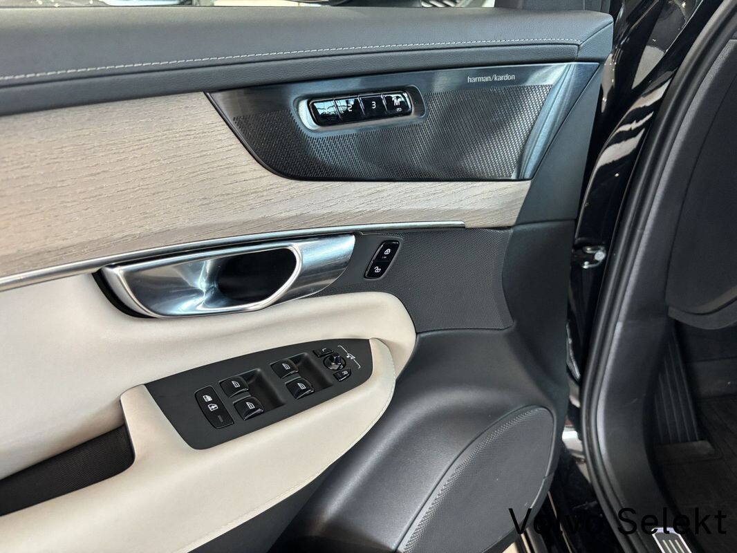 Volvo XC 90 - zdjęcie 16