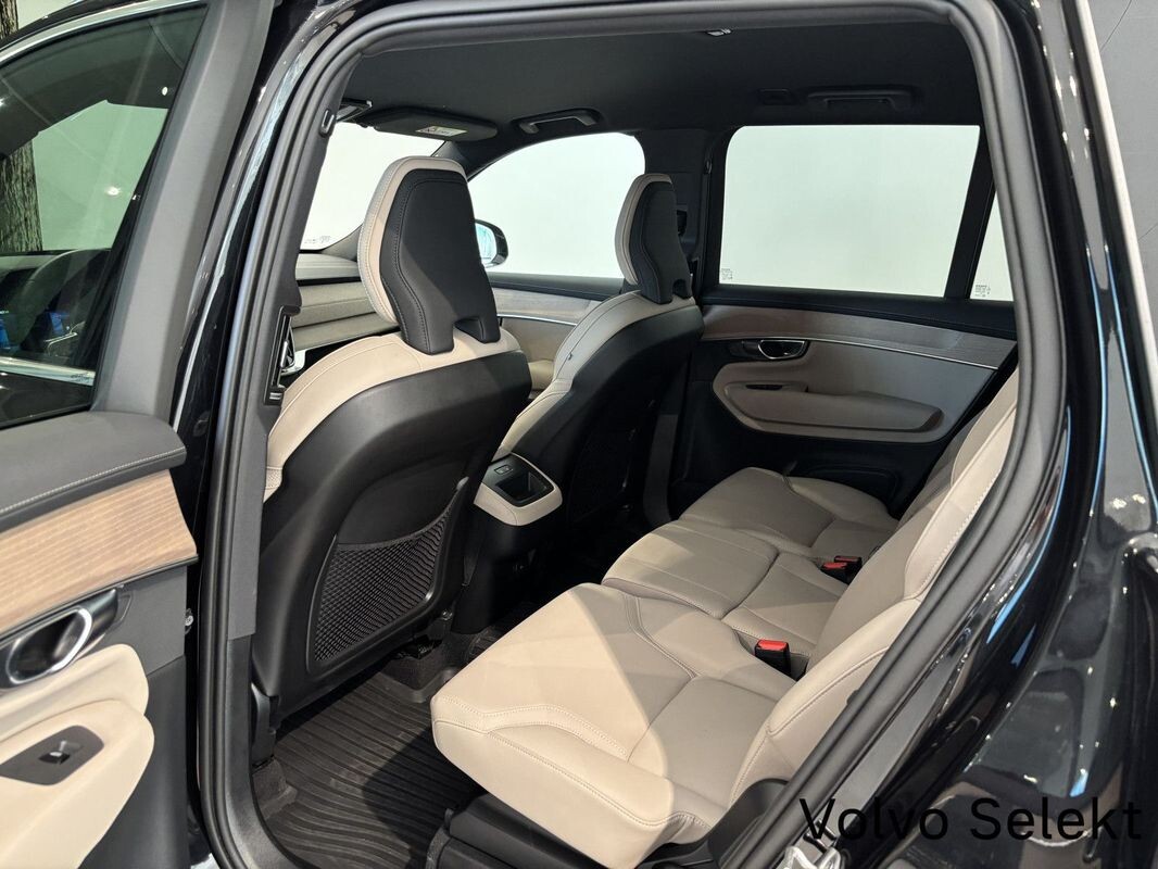 Volvo XC 90 - zdjęcie 18