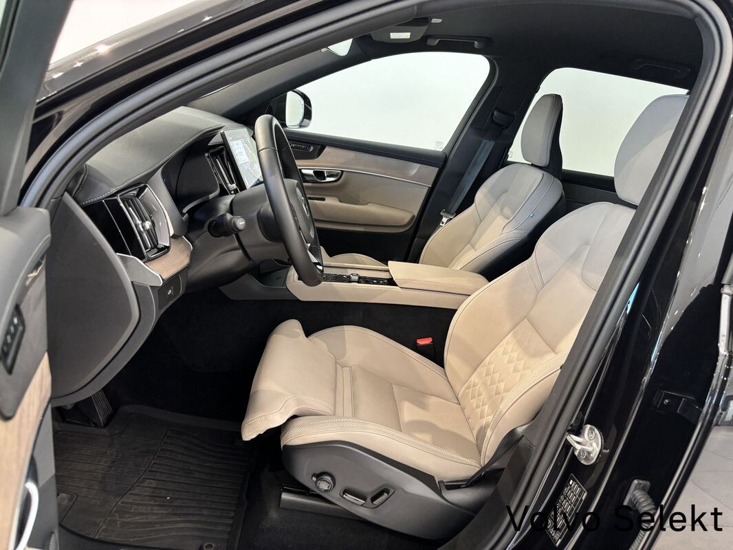 Volvo XC 90 - zdjęcie 17
