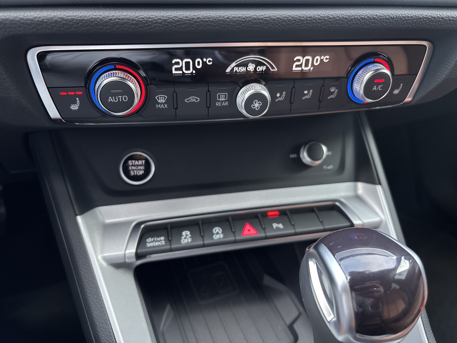 Audi Q3 Sportback - zdjęcie 19
