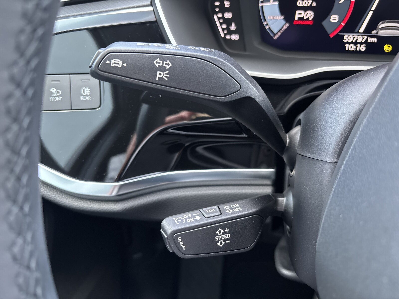 Audi Q3 Sportback - zdjęcie 12