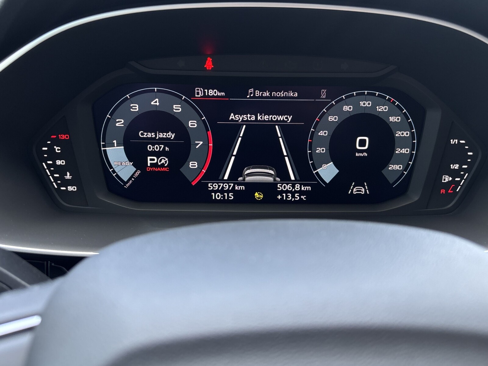 Audi Q3 Sportback - zdjęcie 13