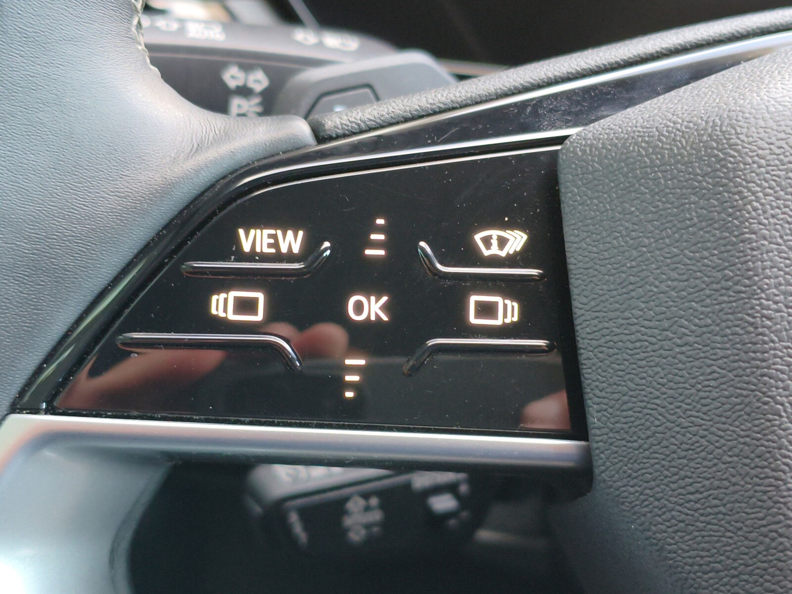 Audi A6 Avant - zdjęcie 28
