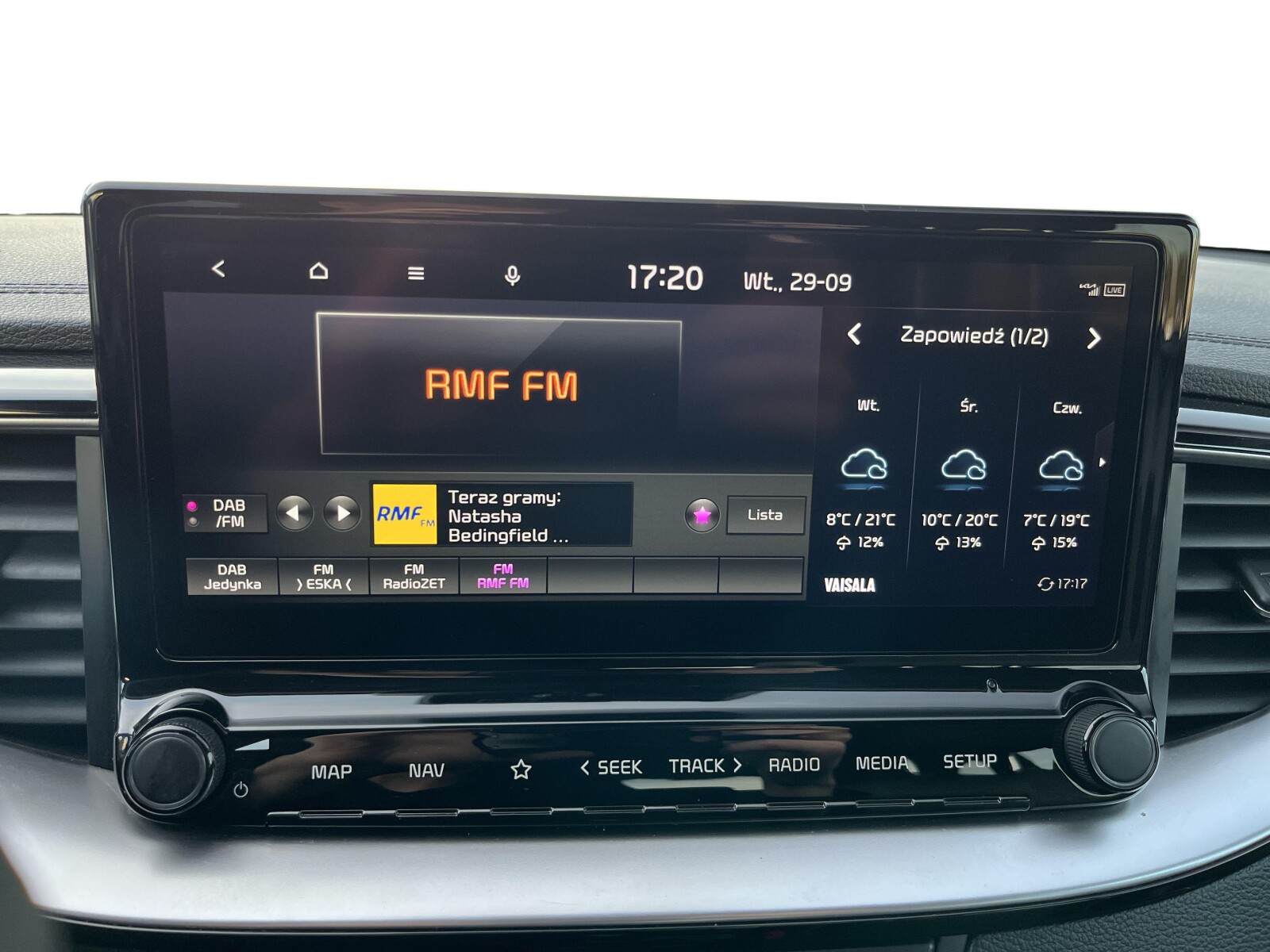 Kia Ceed - zdjęcie 26