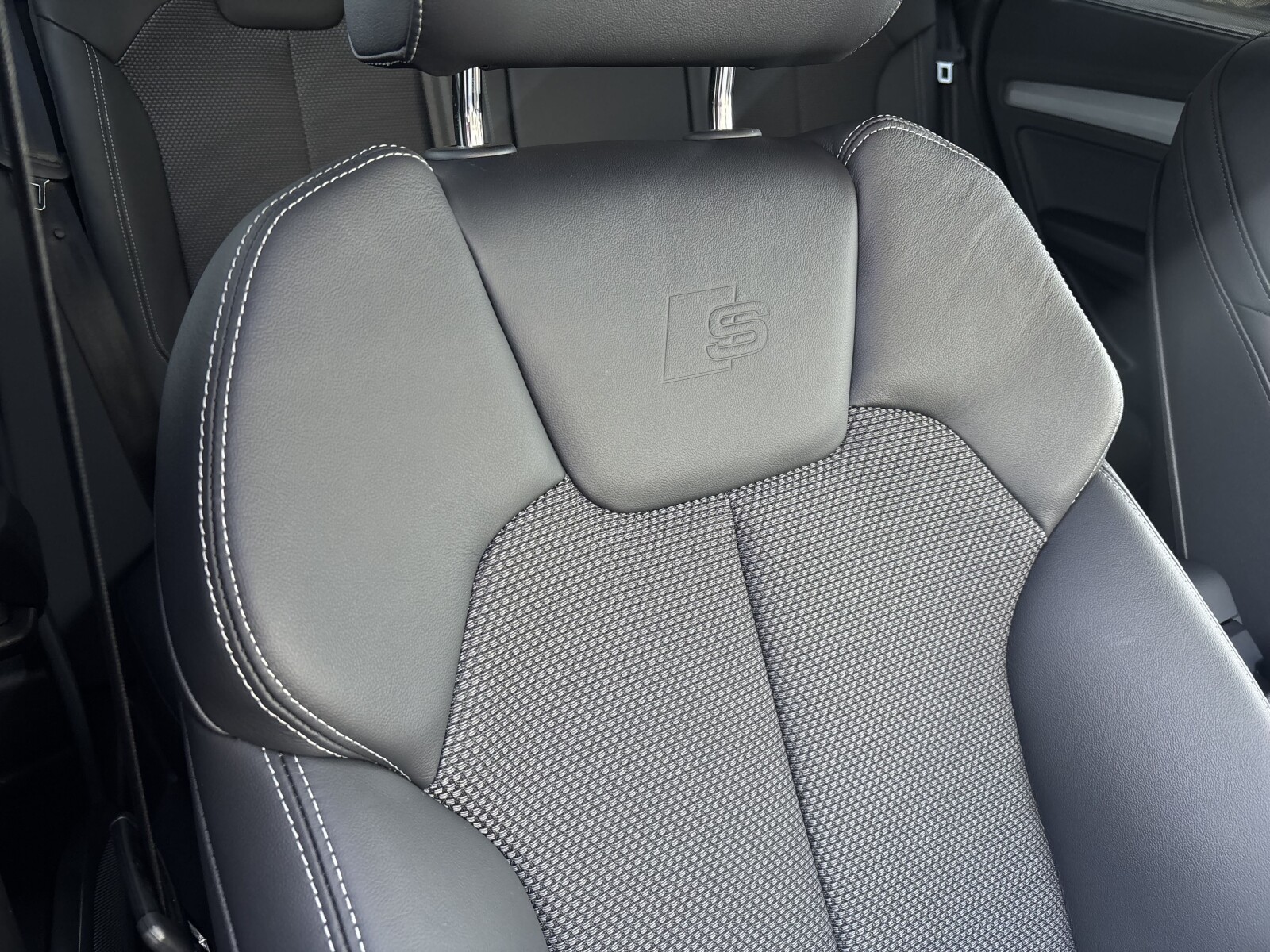 Audi Q5 - zdjęcie 33