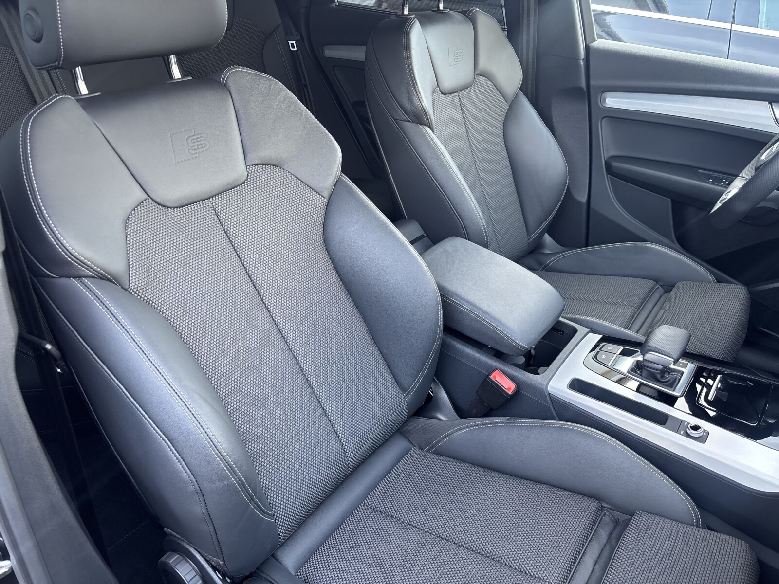 Audi Q5 - zdjęcie 31