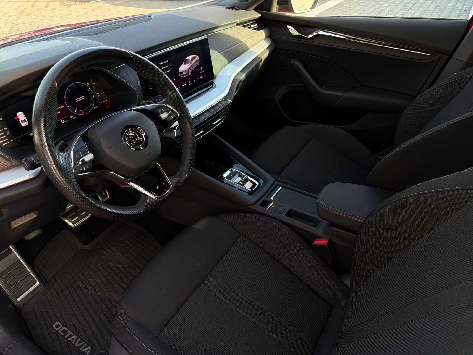 Škoda Octavia - zdjęcie 9