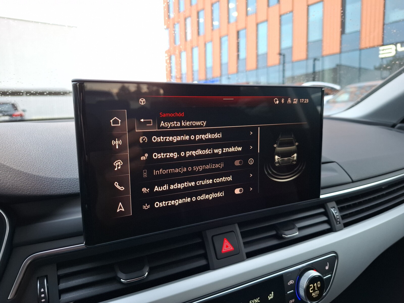 Audi A4 Avant - zdjęcie 34