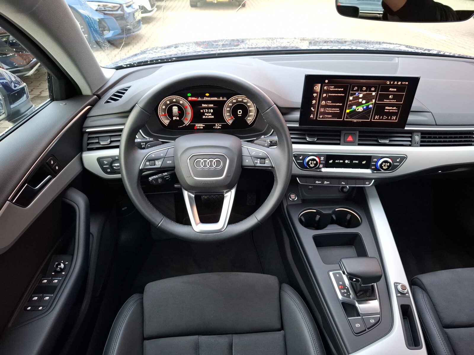Audi A4 Avant - zdjęcie 10