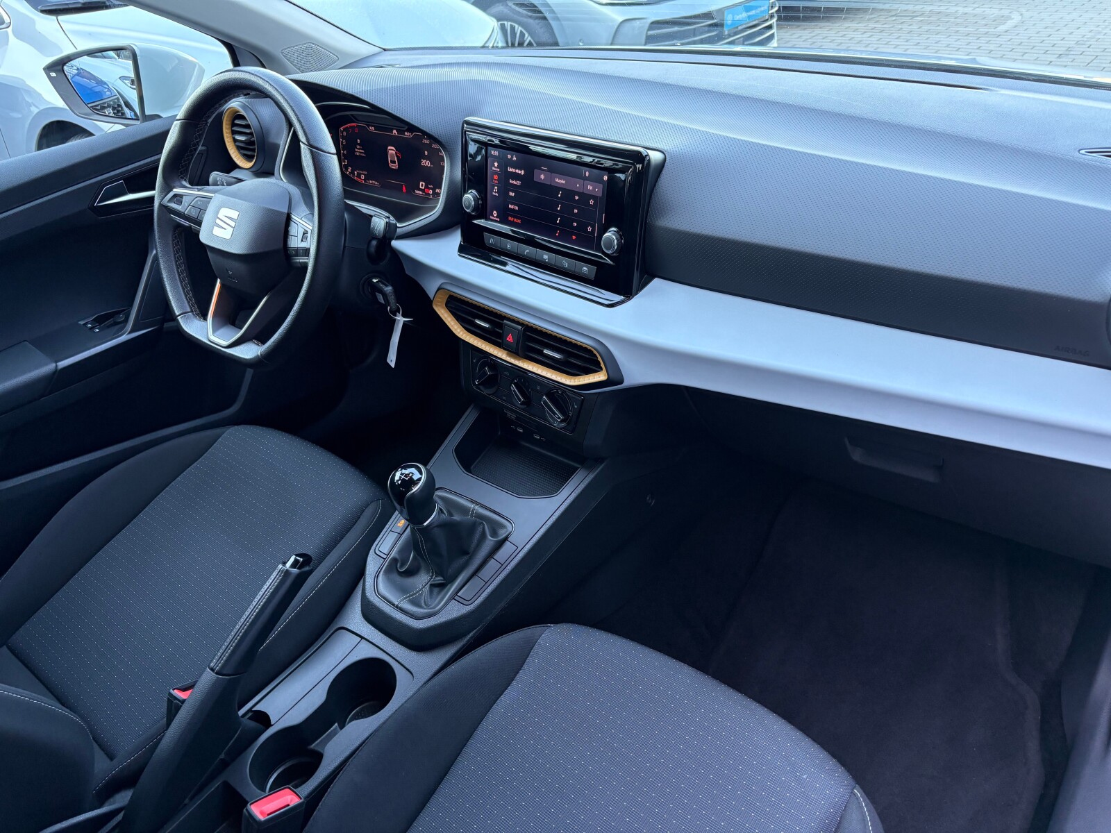 Seat Ibiza - zdjęcie 15