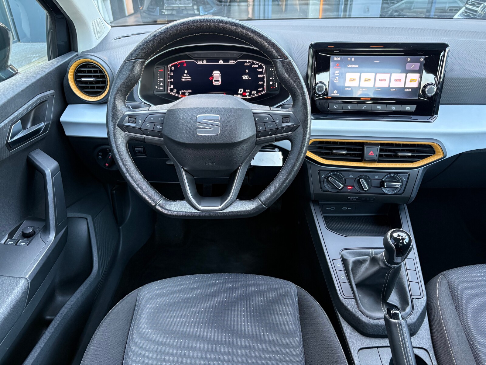 Seat Ibiza - zdjęcie 10