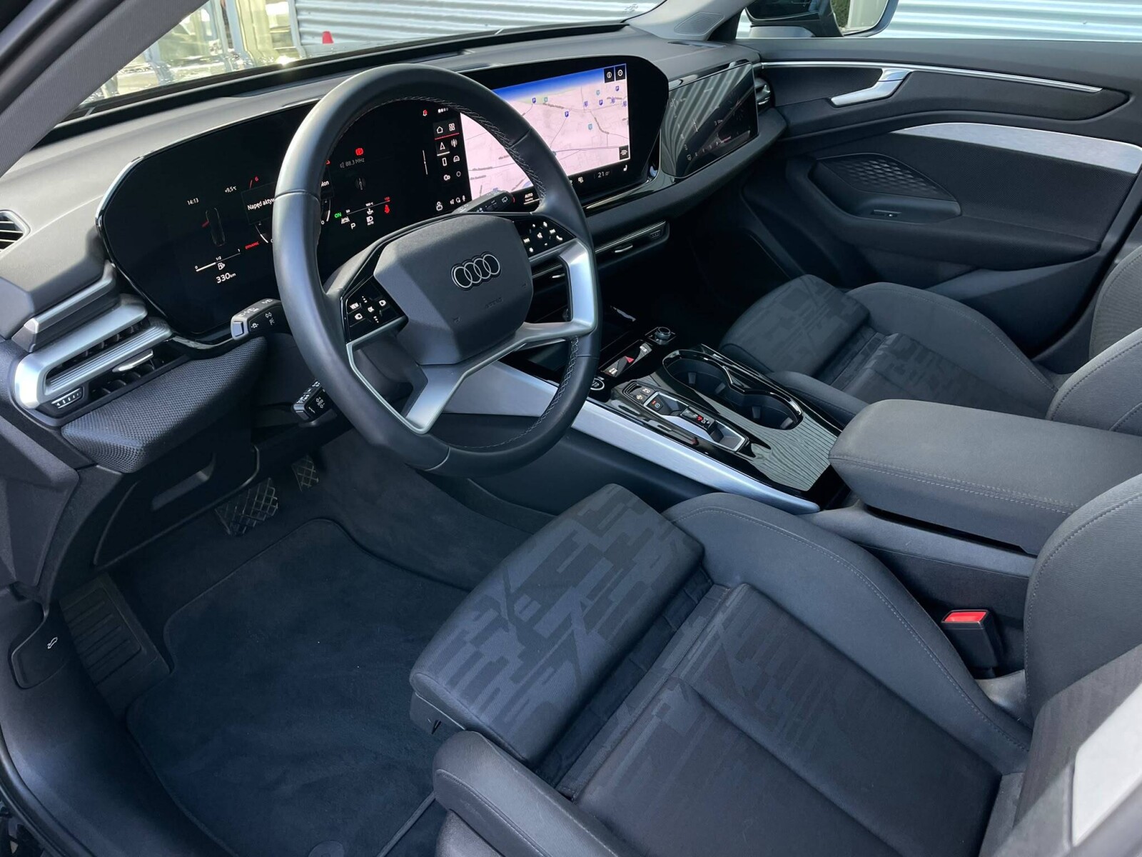 Audi A6 Avant - zdjęcie 21