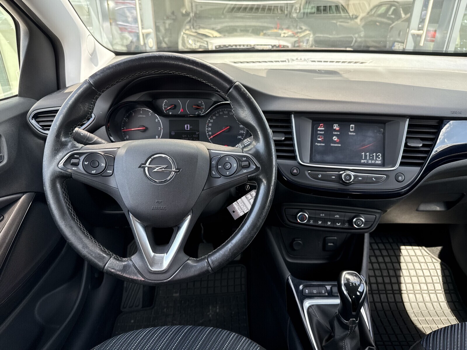 Opel Crossland X - zdjęcie 13
