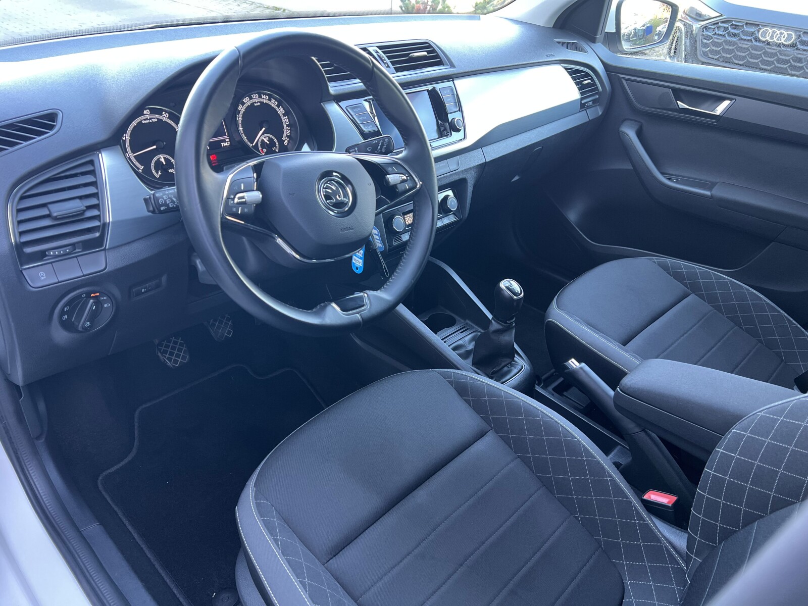 Škoda Fabia - zdjęcie 10