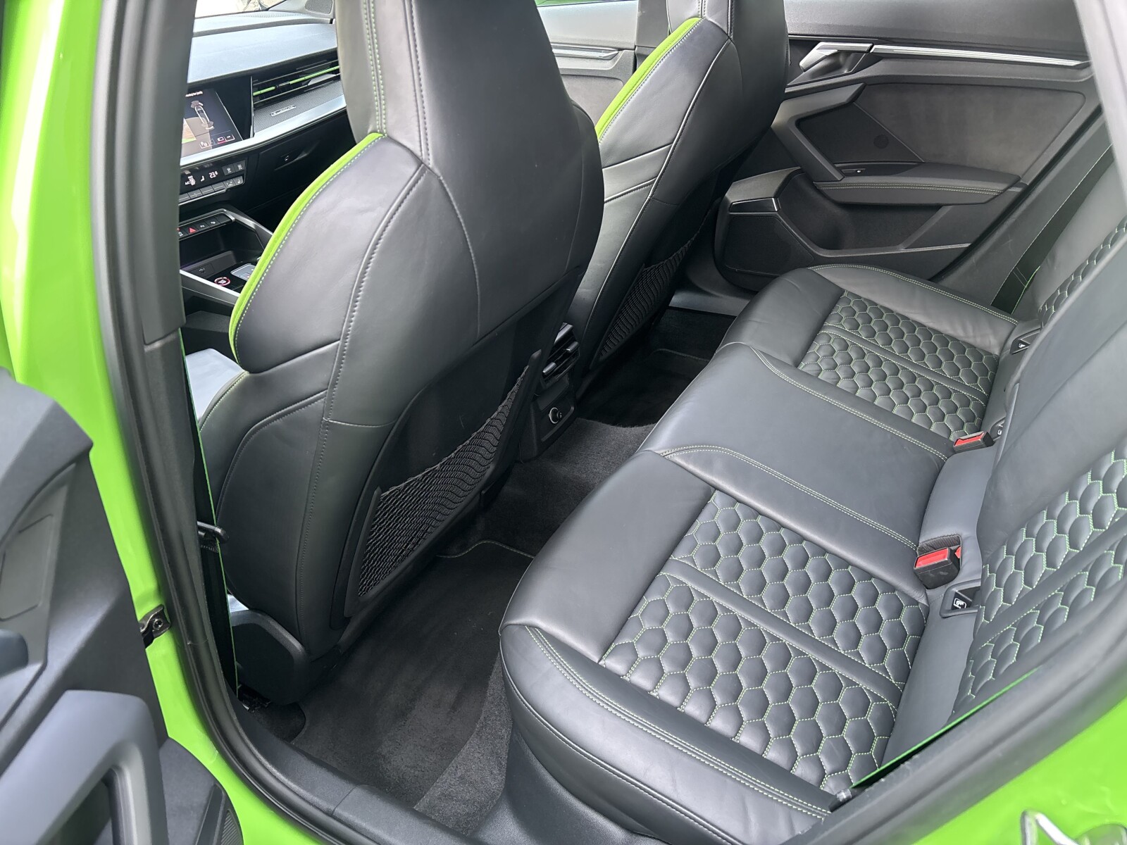 Audi RS 3 Sportback - zdjęcie 31