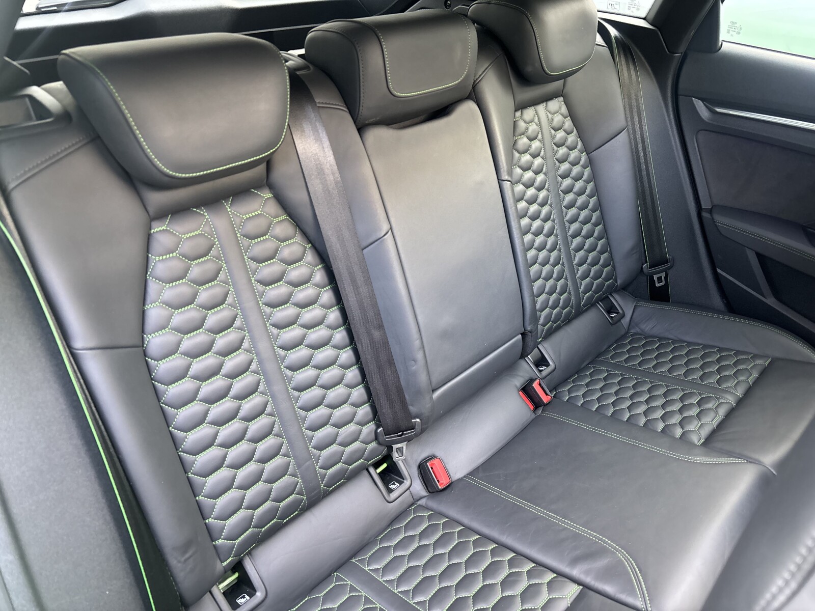 Audi RS 3 Sportback - zdjęcie 33