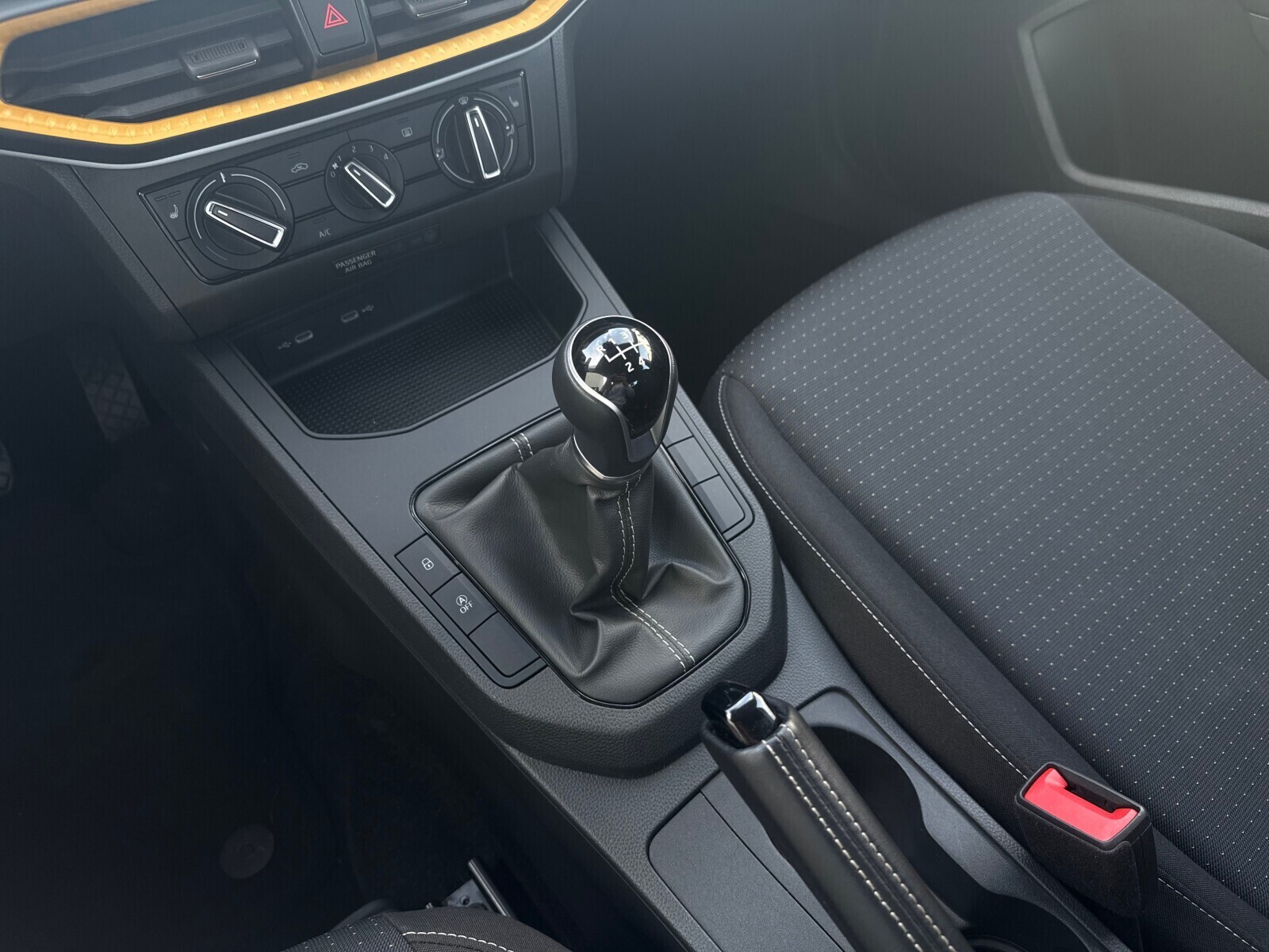 Seat Ibiza - zdjęcie 18