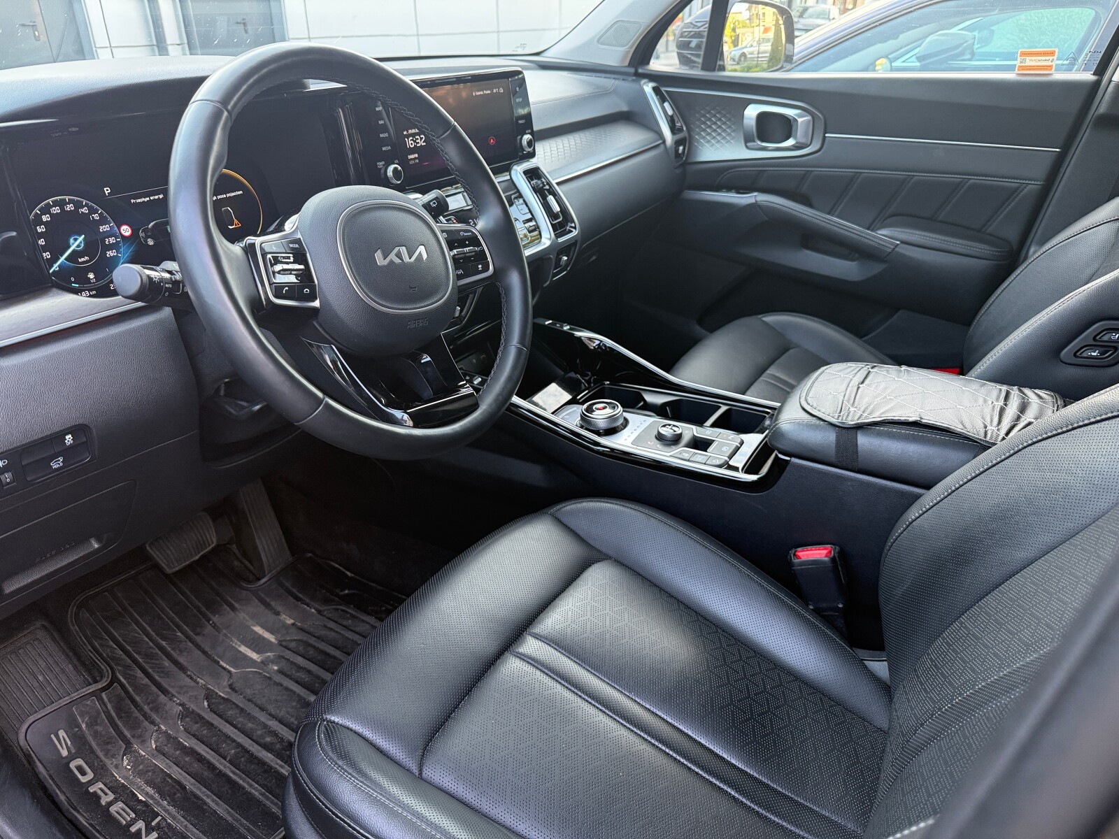 Kia Sorento - zdjęcie 3