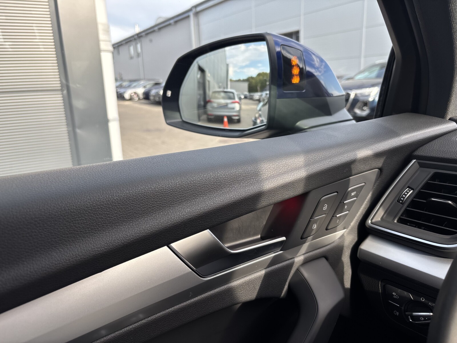 Audi Q5 Sportback - zdjęcie 26