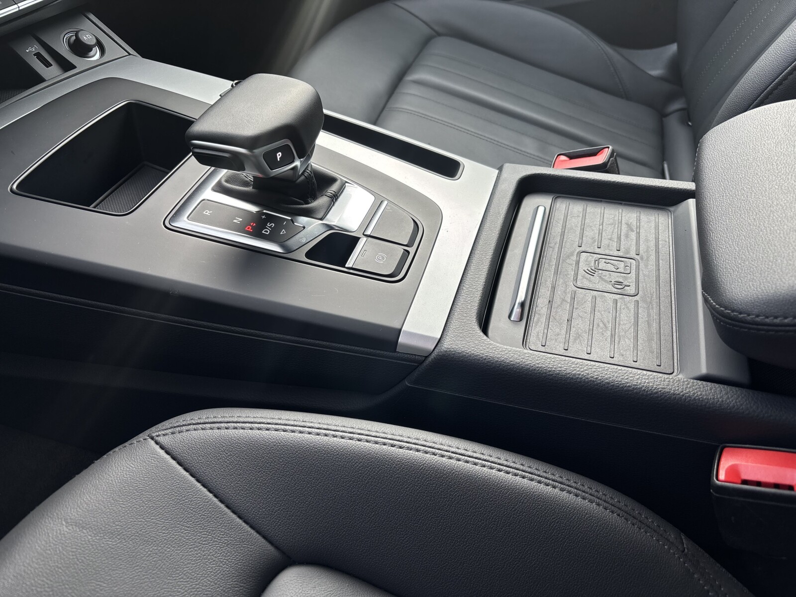 Audi Q5 Sportback - zdjęcie 17