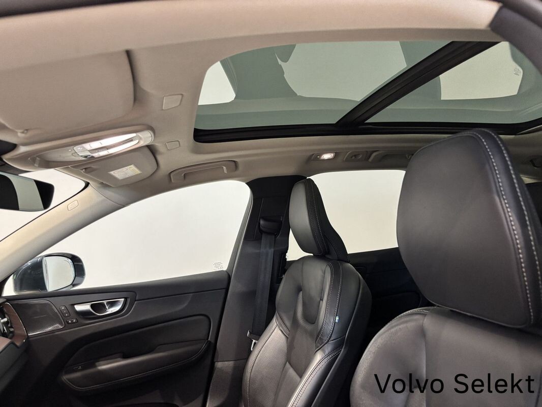 Volvo XC 60 - zdjęcie 18