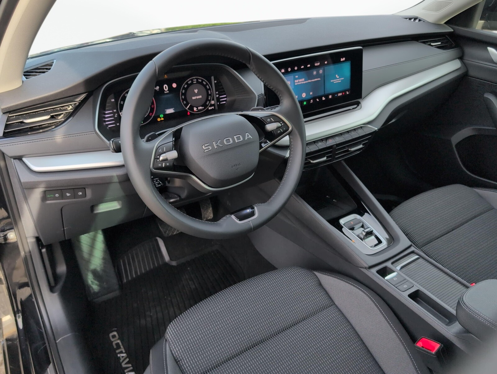 Škoda Octavia - zdjęcie 18