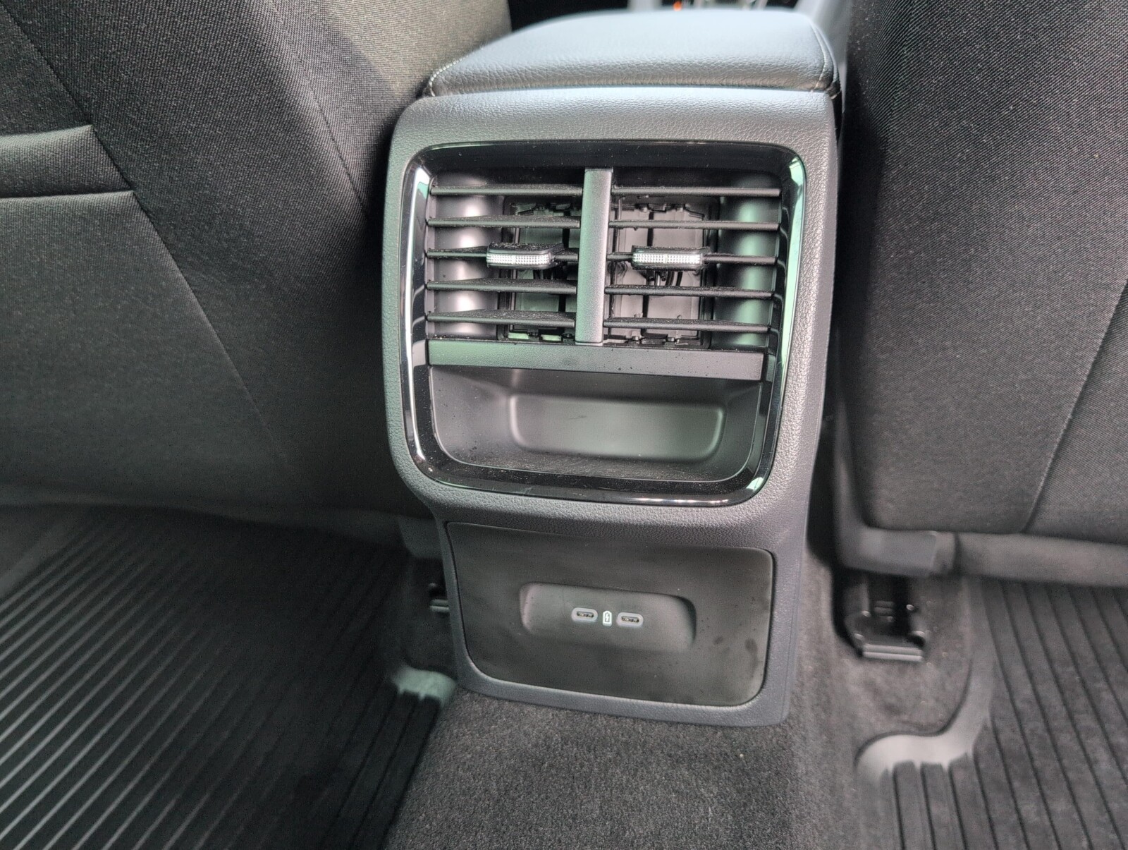 Škoda Octavia - zdjęcie 13