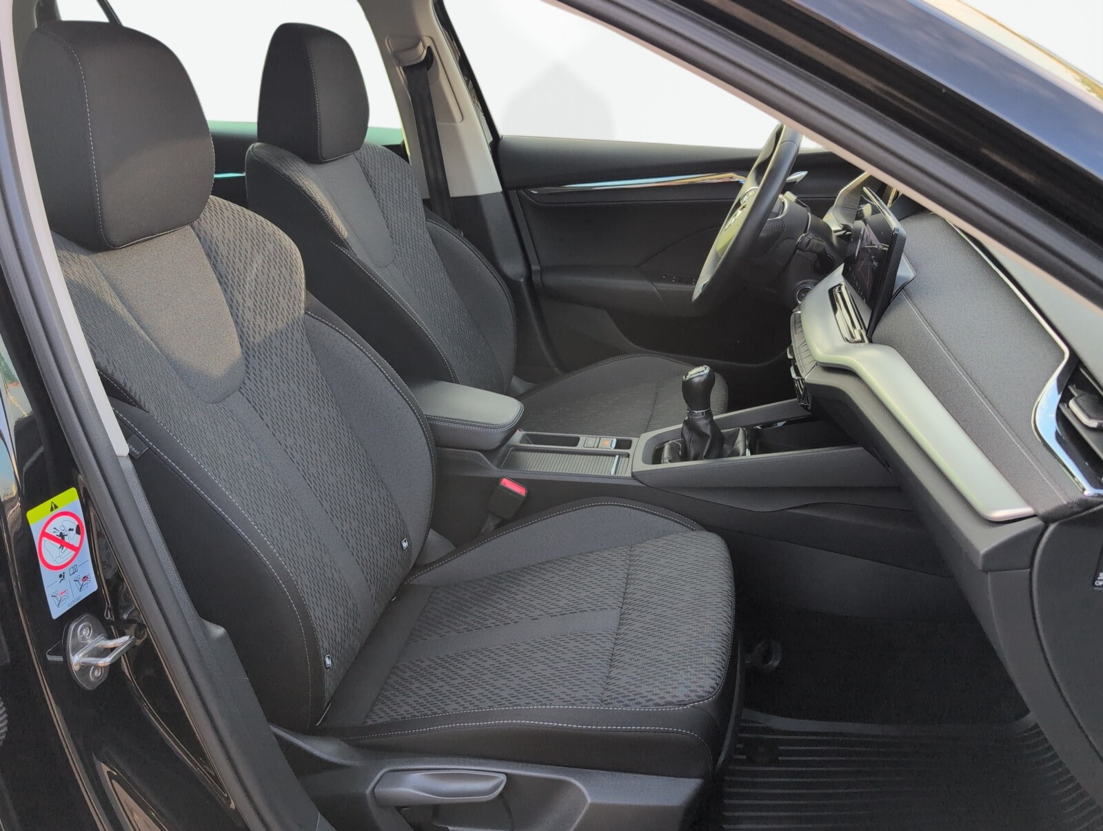 Škoda Octavia Combi - zdjęcie 15