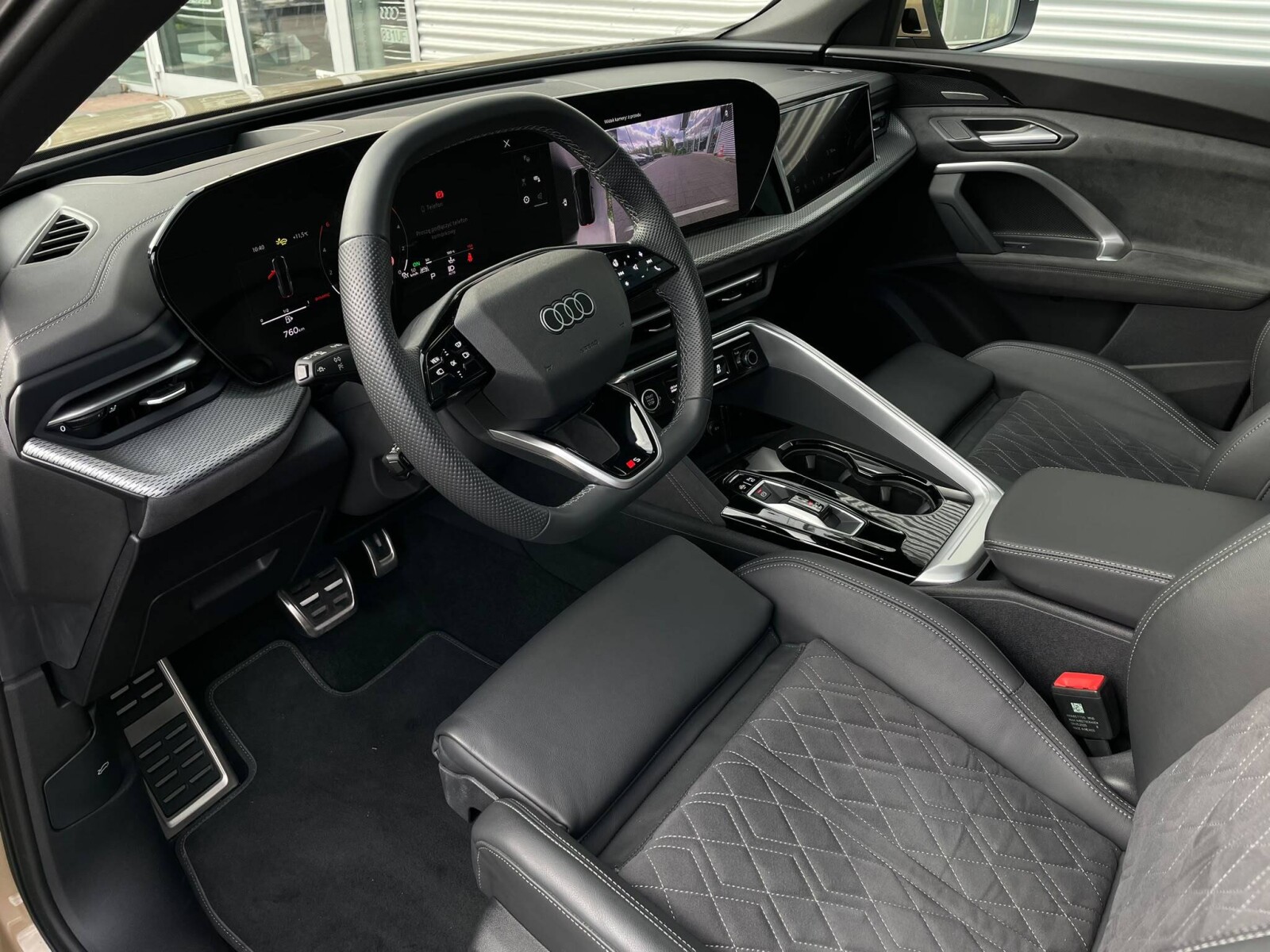 Audi Q5 - zdjęcie 22