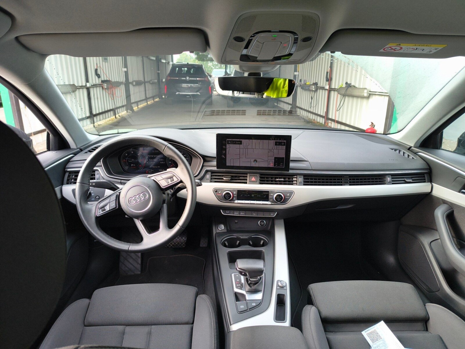 Audi A4 Avant - zdjęcie 8