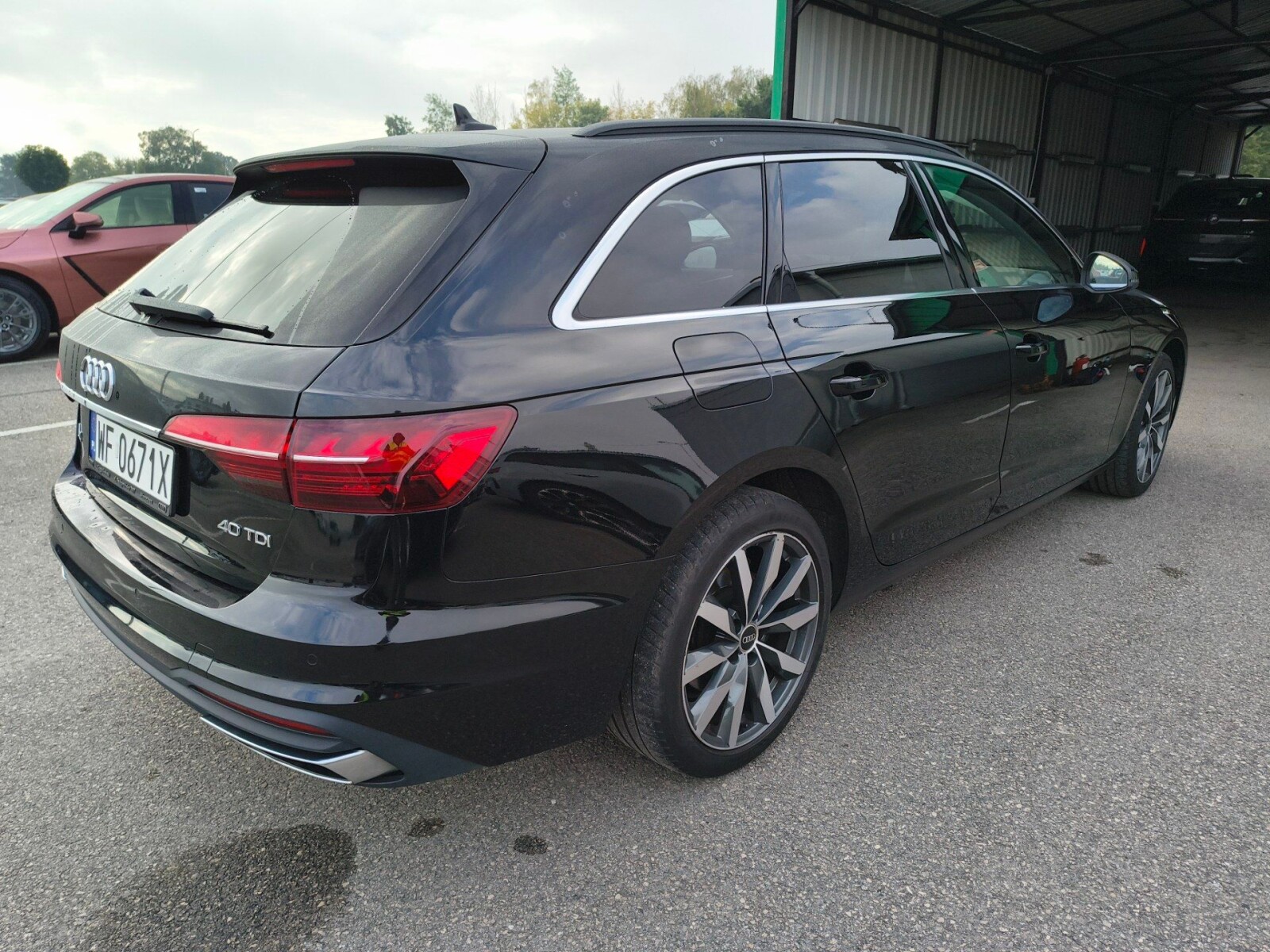 Audi A4 Avant - zdjęcie 4
